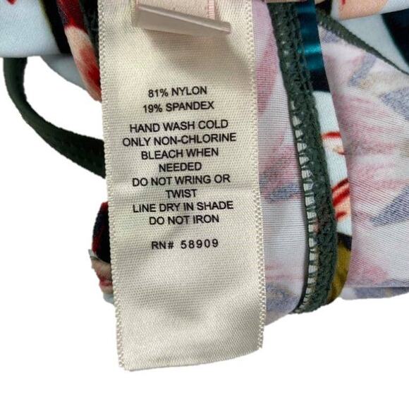 GB Girls Hawaiian Flounce Bandeau Floral Bikini Top Blue Multicolor GIRLS 10 - Picture 7 of 11